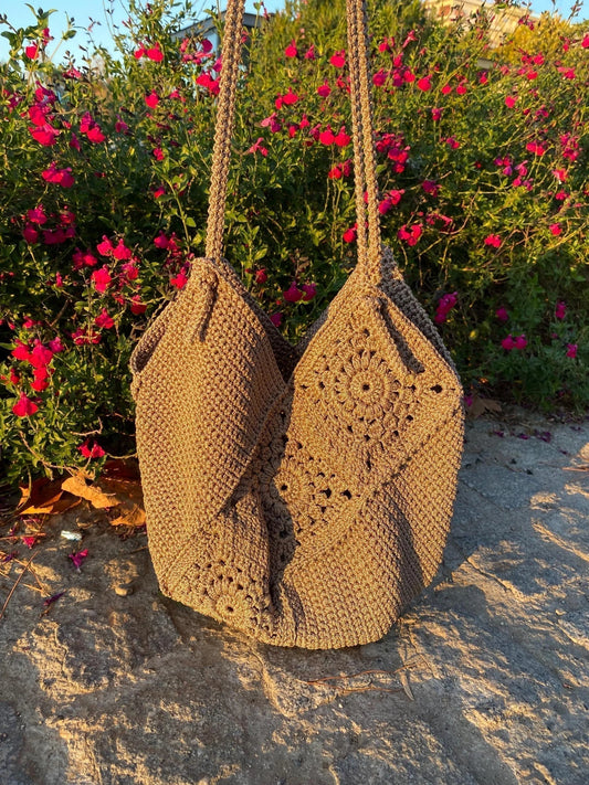 Beach Granny Square Jute Bag Crochet Pattern
